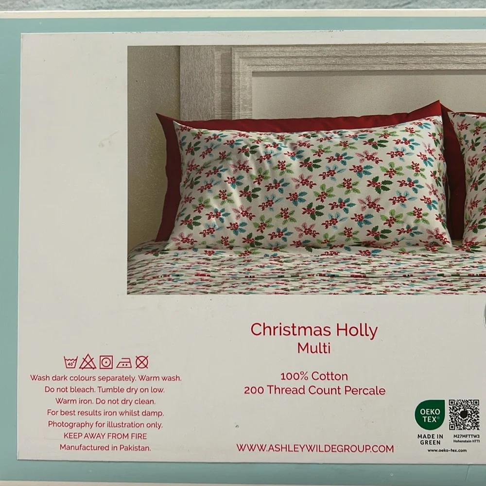 Cath Kidston‎ Standard Pillowcase Pair in Christmas Holly Multi 100% Cotton